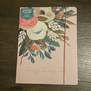 2024 Orange Circle Studio Planner